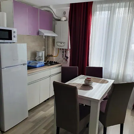 Summerland Mamaia