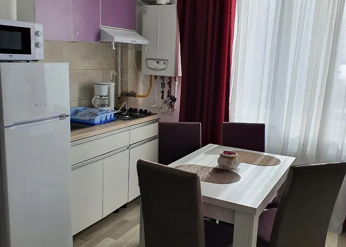 Summerland مامايا