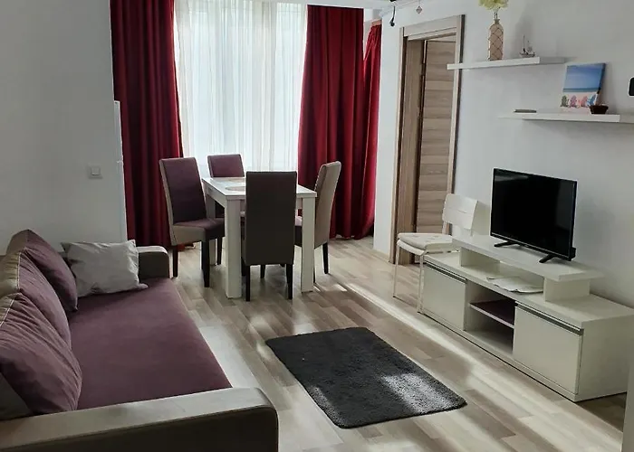 Summerland مامايا