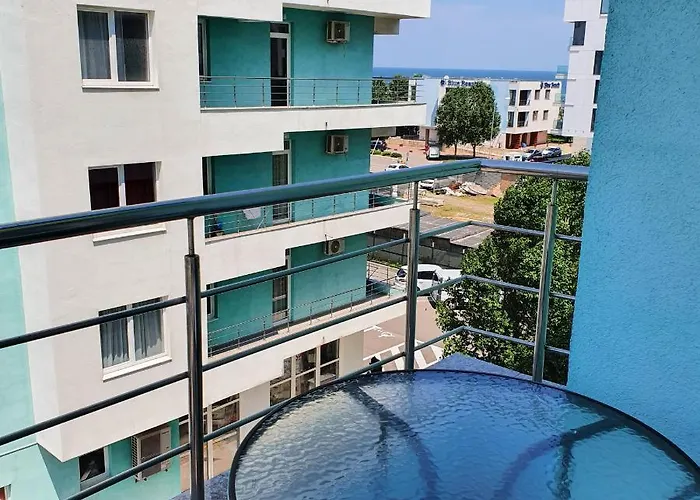 Summerland * مامايا